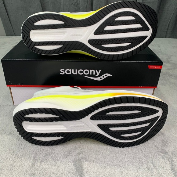 Saucony Surge 3 Men's Size 14 White Yellow Running Shoes S28221-1 New In Box - Picture 3 of 12